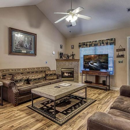 Rock Of Ages, Hot Tub, Game Room, Wifi, 1089 Free Tickets Each Paid Day, Dollywood And More 鸽子谷 外观 照片
