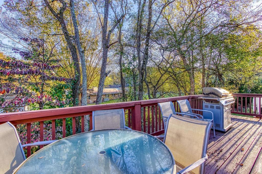 Rock Of Ages, Hot Tub, Game Room, Wifi, 1089 Free Tickets Each Paid Day, Dollywood And More 鸽子谷 外观 照片